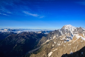 Grandes.Jorasses.Pointe.Walker.par.la.voie.normale.2013.08.14.0021